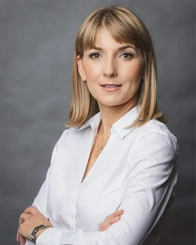 Małgorzata Warnel, attorney-at-law specialising in legal employment of foreigners in Poland